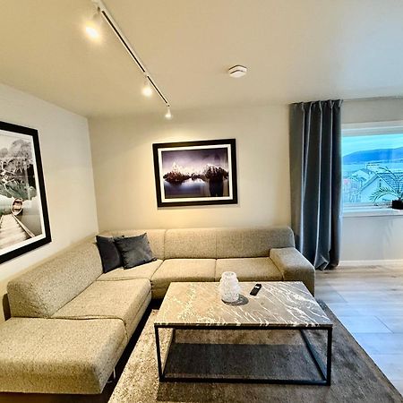 Lyngen - Tag Apartments Тромсьо Екстериор снимка