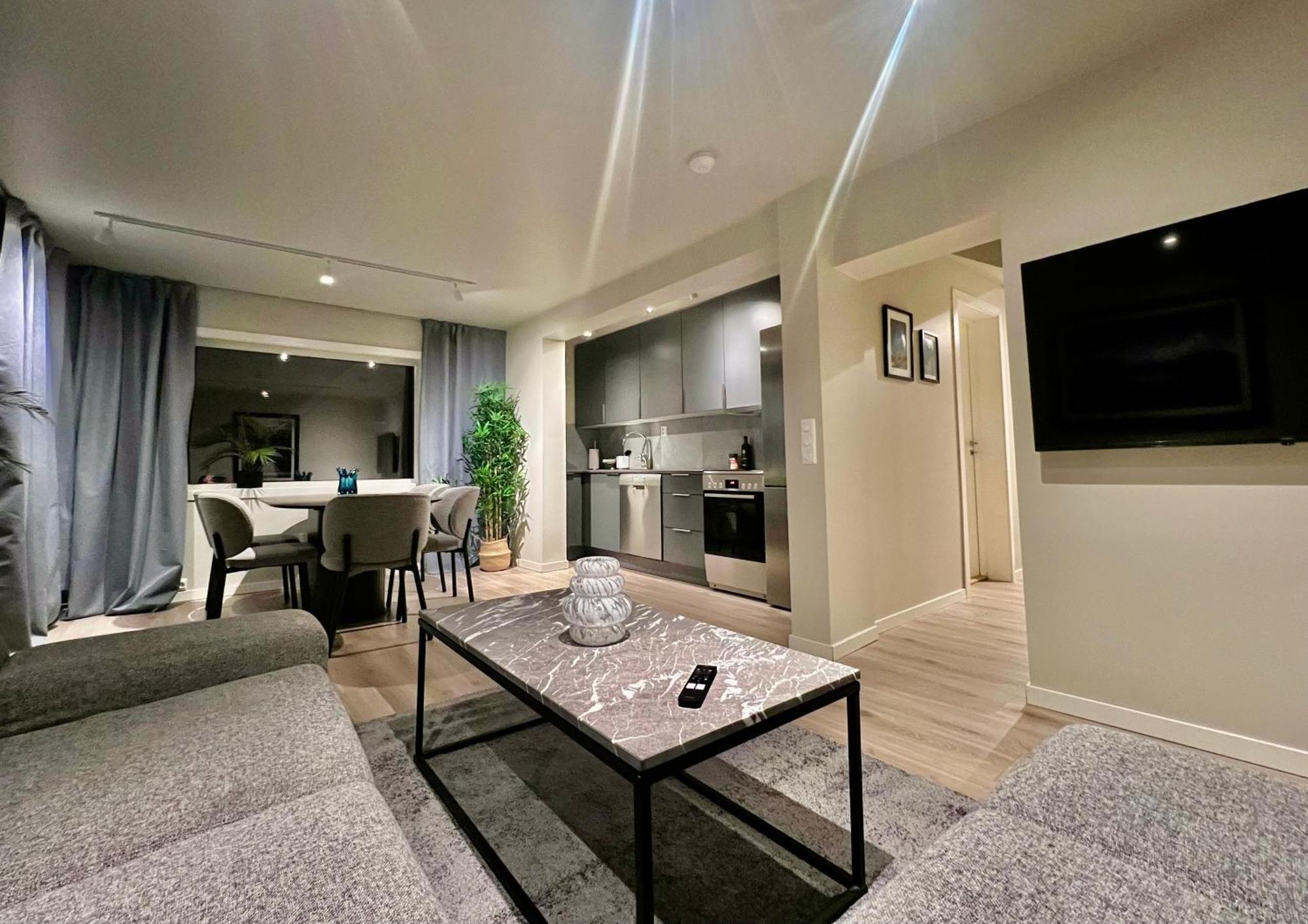 Lyngen - Tag Apartments Тромсьо Екстериор снимка